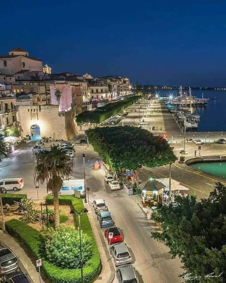 B&B Ortigia Sea View Szirakúza Kültér fotó