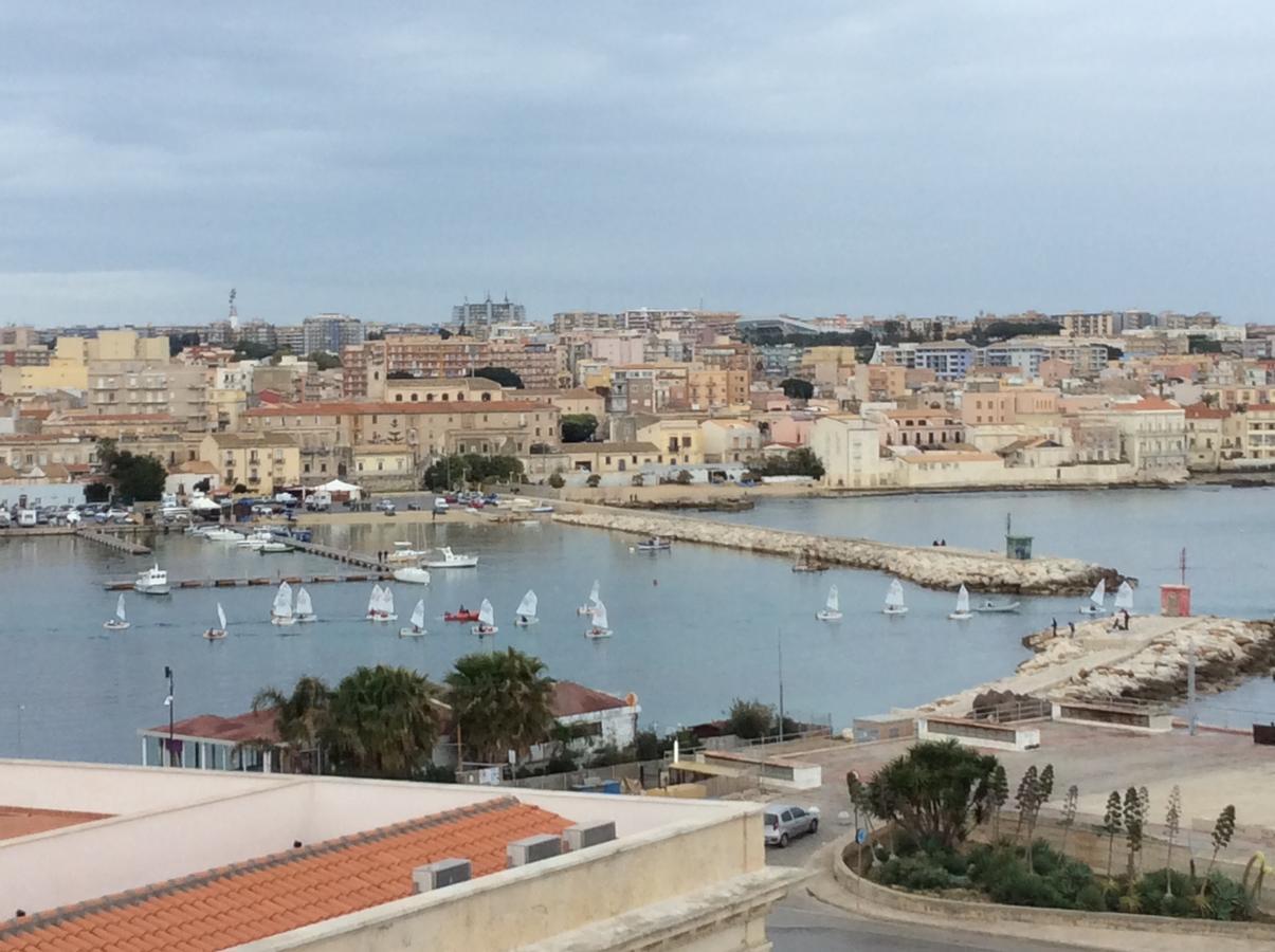 B&B Ortigia Sea View Szirakúza Kültér fotó